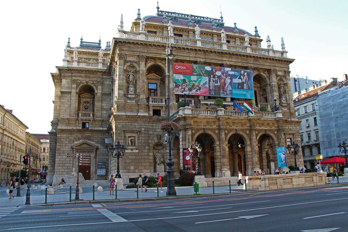 tout-savoir-visite-opera-budapest