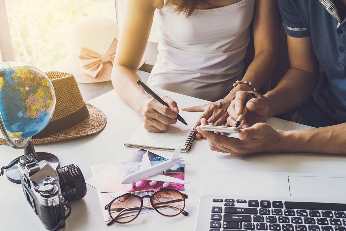 pourquoi-comparer-vols-hotels-economiser