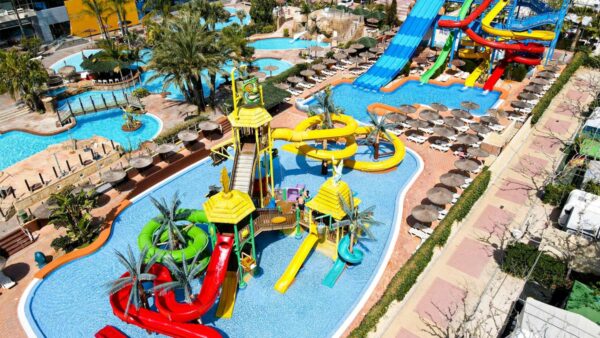 vacances-espagne-5-raisons-choisir-parc-aquatique