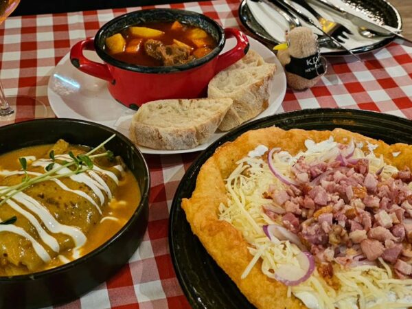 8-plats-typiques-gastronomie-hongrie